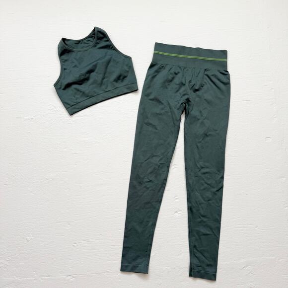 LiCi Green Seamless Activewear Set Sports Bra Leggings, Size Medium - Picture 1 of 6